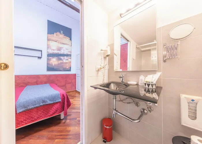 בית הארחה In Bb - Skylight Double In History House