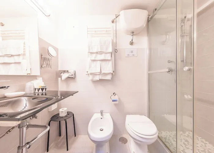 In Bb - Skylight Double In History House רומא